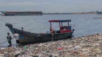 BRIN Duga Parasetamol di Teluk Jakarta Akibat Gaya Hidup Manusia