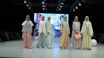 Nuansa Jalan Braga di Gelaran Indonesia Fashion Week 2018