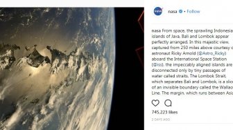 Wow! Foto Pulau Jawa, Bali dan Lombok Diunggah NASA dari Luar Angkasa