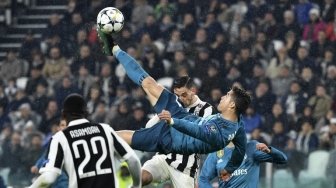 Bek Juventus Ini Sebut Gol Ronaldo Seperti di Playstation