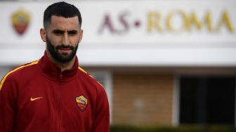 Bidik Hasil Positif di Camp Nou, Gelandang Roma: Kami Bukan Sekadar Turis