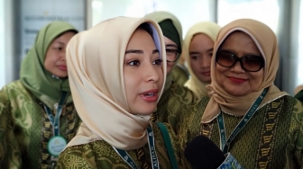 Umrah, Nikita Willy Boyong 23 Anggota Keluarga