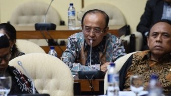 DPR Minta Pemerintah Jangan Berikan Lahan Produktif ke Masyarakat