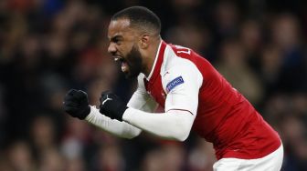 Urung Cetak Hattrick Perdananya untuk Arsenal, Lacazette Kecewa