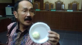 Fredrich dan Tim Akan Bacakan Pledoi Setebal 1.250 Halaman Besok