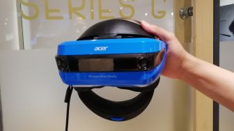 Acer Windows Mixed Reality Meluncur, Tak Butuh Sensor Eksternal