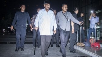 Jadi Tersangka KPK, Bupati Bandung Barat Bungkam