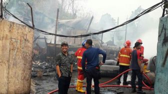 Gudang Tiner di Tangerang Meledak, Satu Rumah Ludes Terbakar