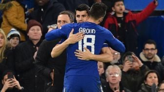 Conte Puji Duet Morata-Giroud di Laga Kontra Burnley