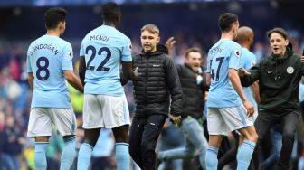 Manchester City Pesta Gol ke Gawang Swansea, Fans Serbu Lapangan