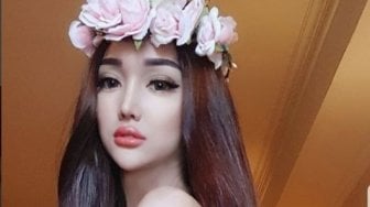 Seksi! Lucinta Luna Pole Dance Diiringi Dipha Barus