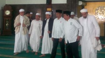 PA 212 Bertemu Jokowi Bahas Kepulangan Habib Rizieq