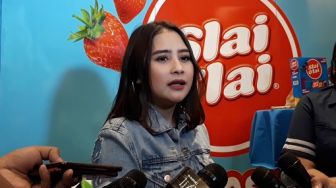 Baru Semester 2, Prilly Latuconsina Dibuat Pusing Kuliah