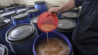 Polisi Ungkap Pabrik Minuman Beralkohol