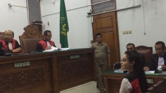 Selain Sabu, Jennifer Dunn Juga Pakai Ekstasi