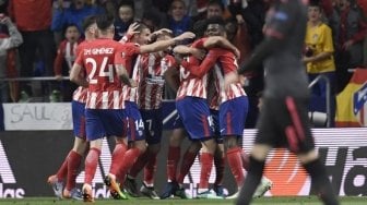 Hajar Valencia 3-2, Atletico Madrid Tunda Pesta Juara Barcelona