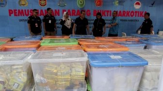 Polisi Sita Puluhan Kg Sabu dan Ekstasi dari Jaringan Narkoba Malaysia