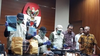 KPK Tuntut Penyuap Politikus Partai Demokrat 3 Tahun Penjara