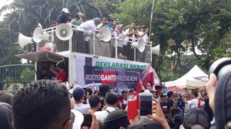 PKS: Masyarakat Disuruh Ternak Kalajengking, Apa Itu Cerdas?