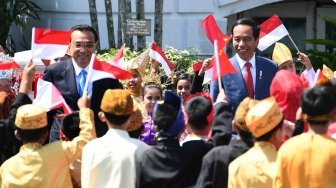 Jokowi Terima Kunjungan PM Cina