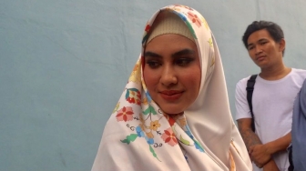 Kartika Putri Dinikahi Habib, Artis Ini Girang