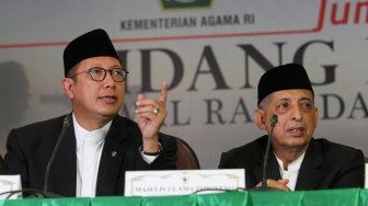 Menteri Agama Lukman Hakim Saifuddin memimpin sidang Isbat di Kementerian Agama, Jakarta, Selasa (15/5). 