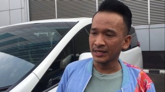 Ruben Onsu Risih Makan di Depan Orang Puasa