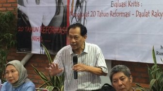 Sri Bintang: Sejak Soeharto sampai Jokowi, Presiden Hanya Gombal