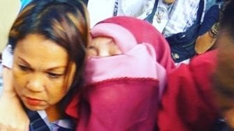 Diekspos Polisi, Dosen USU yang Hina Korban Bom Surabaya Pingsan