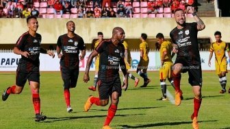 Kini Puncaki Klasemen Liga 1, Pelatih Persipura Beberkan Resepnya