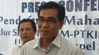 Enggan Hormat Bendera, 3 Dosen UINSA Surabaya Terancam Dipecat