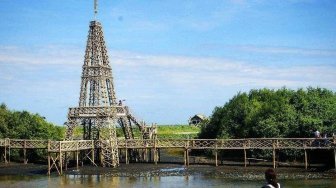 Empat Saudara Jauh Menara Eiffel Paris Ini, Ada di Yogyakarta!