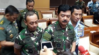 Aksi Prajurit Injak Kepala Difabel di Papua Bikin Panglima TNI Hadi Tjahjanto Marah Besar!