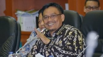 Tak Ada THR, Pemerintah Diminta Cari Solusi bagi Guru Honorer