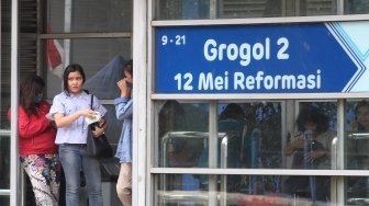 Halte Trasjakarta Grogol 2, 12 Mei Reformasi di Grogol, Jakarta, Selasa (29/5). 