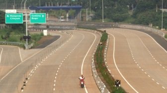 Ruas jalan tol Cinere Jagorawi (Cijago), Depok, Jawa Barat,  Rabu (30/5). 