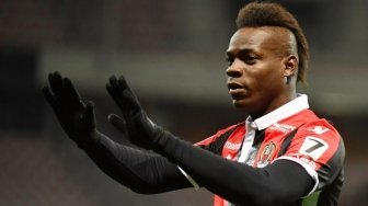 Balotelli Tunggu Pinangan Napoli