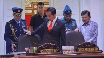 Jokowi Pimpin Ratas Persiapan Idul Fitri