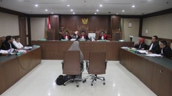 Pengadilan Negeri Jakarta Pusat (PN Jakpus) kembali menggelar sidang Peninjauan Kembali (Sidang PK) atas terpidana kasus korupsi proyek Wisma Atlet, Anas Urbaningrum, dengan saksi Yulianis, di Jakarta Pusat, Kamis (31/5/2018). [Suara.com/Oke Atmaja]