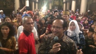 Mengagetkan, Ratusan Orang Ikut Buka Puasa Bersama di Gereja