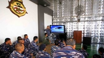 Aktivitas Satgas Rim Of The Pacific (Rimpac) 2018 di KRI Makassar 590, di perairan Selatan Makassar, Sulawesi Selatan, Kamis (31/5).