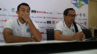 Persela Hancur Lebur di Liga 1 2019, Aji Santoso Maklumi Kekesalan Suporter