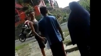 Bule Prancis Marah-marah di Musala Bogor, Sebut Salawat Karaoke