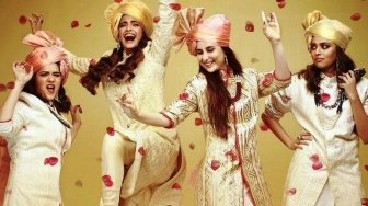 Seksinya Kareena Kapoor di Poster Film Veere Di Wedding