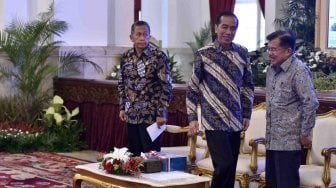 Jokowi Terima Surat Mundur Yudi Latif dari Ketua BPIP