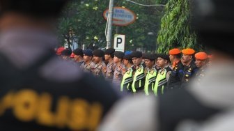 Apel Gelar Pasukan Angkutan Lebaran 2018 di Parkir Selatan Stasiun Gambir, Jakarta, Selasa (5/6). 