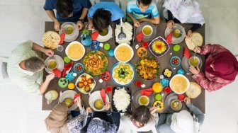 Agar Anak-anak Meniru Pola Hidup Sehat, Dokter Beri Saran Biasakan Makan Bersama Keluarga Minimal Sekali Sehari