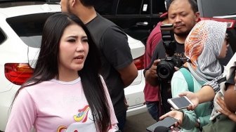 Via Vallen Tegaskan Tak Cari Uang Lewat Video Cover di YouTube