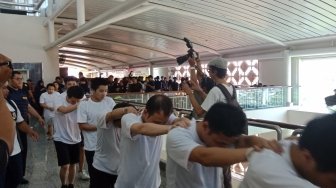 Bobol Rekening, Ratusan Wisatawan Bali Asal Cina Dideportasi