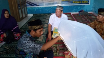 Perjuangan Tahanan Narkoba Nikahi Pacar di Musala Polsek